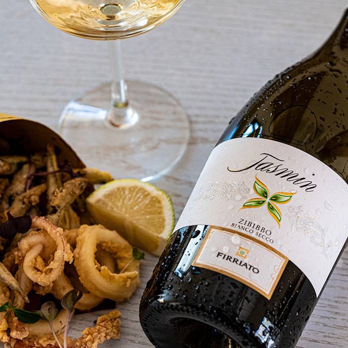 Jasmin Terre Siciliane IGT - 750ml от BNKWines.bg