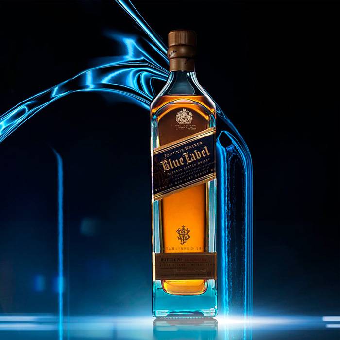 Johnnie Walker Blue Label 1l от BNKWines.bg