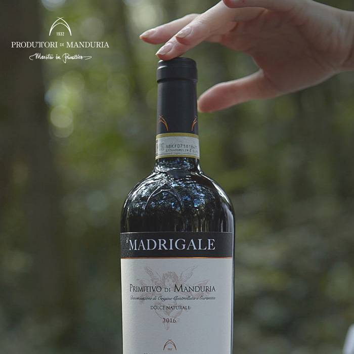 “Madrigale” Primitivo di Manduria DOC Dolce Naturale - 750ml от BNKWines.bg