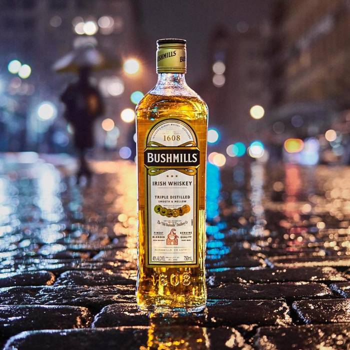 Whiskey Bushmills 1l от BNKWines.bg